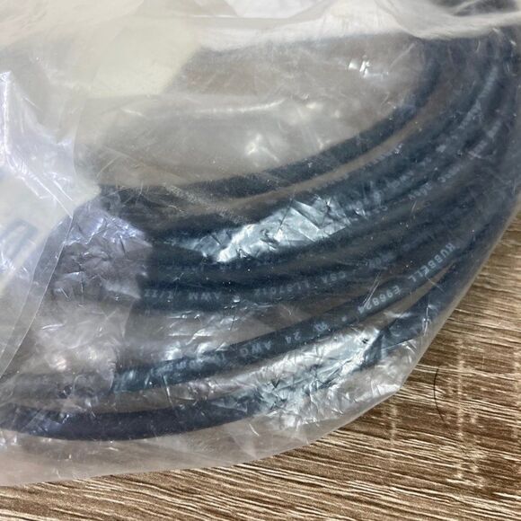 Hubbell Nano Quick R/A Female Plug Black New NCTA4205 Threaded‎ - Picture 7 of 7